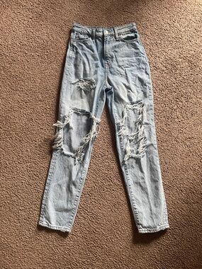 H&M Light Blue Distressed Boyfriend Jeans